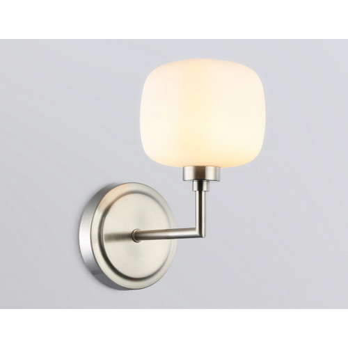 Настенный светильник Ambrella Light LH53007 Настенный светильник Ambrella Light LH53007