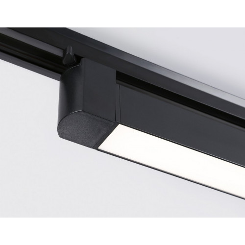 Трековый однофазный светодиодный светильник Ambrella Light GL6739 Трековый однофазный светодиодный светильник Ambrella Light GL6739