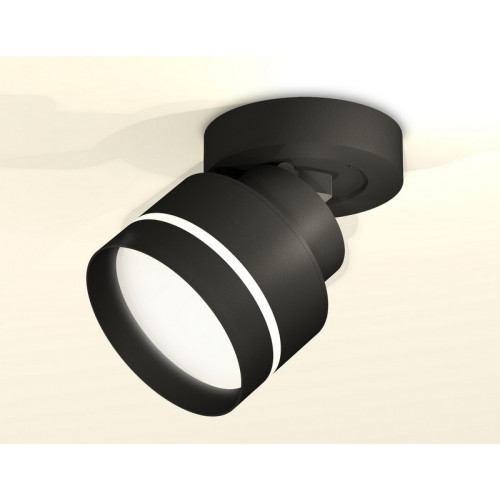 Комплект накладного поворотного светильника с акрилом Ambrella Light XM8102025 Комплект накладного поворотного светильника с акрилом Ambrella Light XM8102025