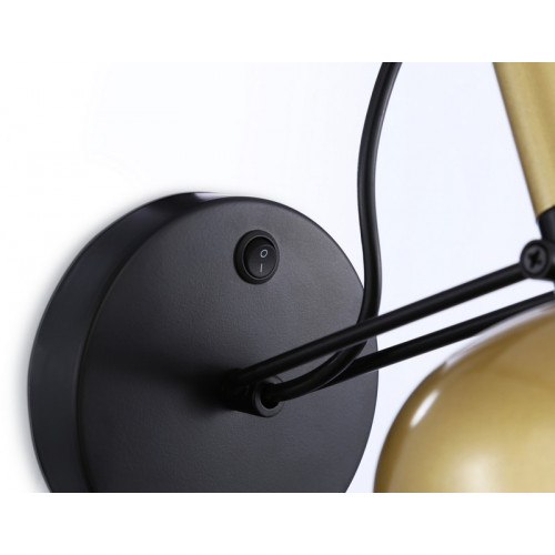 Накладной спот с выключателем Ambrella Light TR97102 Накладной спот с выключателем Ambrella Light TR97102