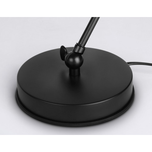 Настольная лампа в стиле лофт Ambrella Light TR8153
