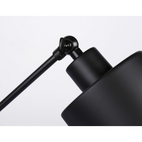Настольная лампа в стиле лофт Ambrella Light TR8153