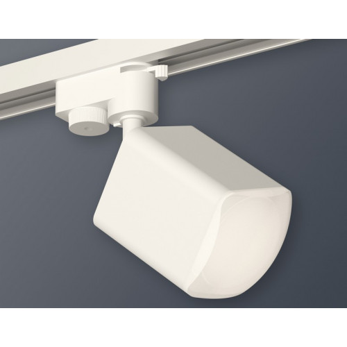 Комплект трекового однофазного светильника Ambrella Light XT7812023 Комплект трекового однофазного светильника Ambrella Light XT7812023