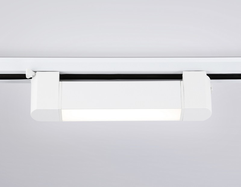 Трековый однофазный светодиодный светильник Ambrella Light GL6724