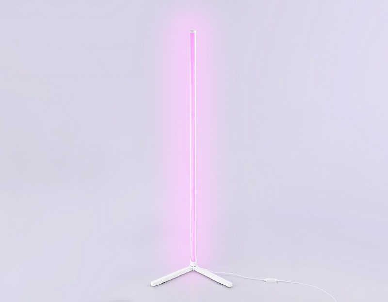 Светильник светодиодный напольный RGB с пультом Ambrella Light FL8020 Светильник светодиодный напольный RGB с пультом Ambrella Light FL8020