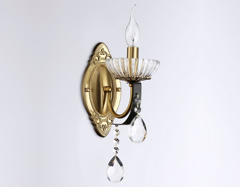 Настенный светильник с хрусталем Ambrella Light TR4954