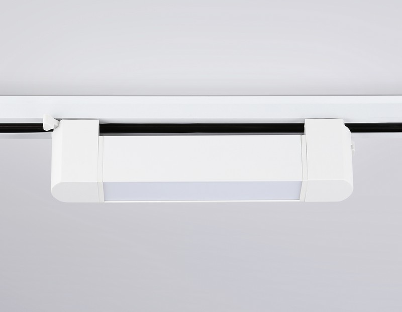 Трековый однофазный светодиодный светильник Ambrella Light GL6724
