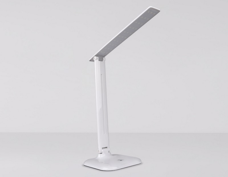Светодиодная настольная лампа Ambrella Light DE500 Светодиодная настольная лампа Ambrella Light DE500