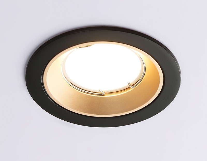 Встраиваемый точечный светильник MR16 Ambrella Light A8923 Встраиваемый точечный светильник MR16 Ambrella Light A8923