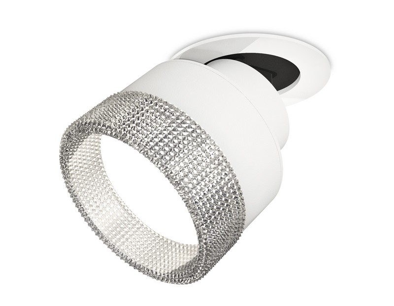 Комплект встраиваемого поворотного светильника с композитным хрусталем Ambrella Light XM8101540