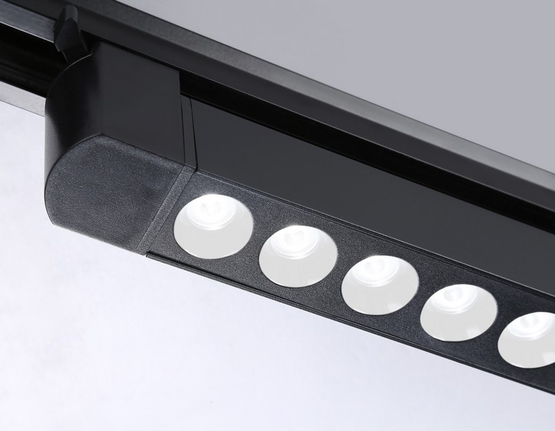 Трековый однофазный светодиодный светильник Ambrella Light GL6721 Трековый однофазный светодиодный светильник Ambrella Light GL6721