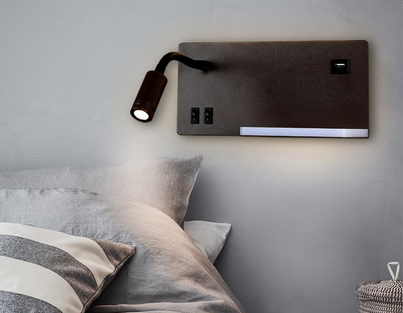 Настенный светодиодный светильник с полкой, USB портом и выключателем Ambrella Light FW293 Настенный светодиодный светильник с полкой, USB портом и выключателем Ambrella Light FW293