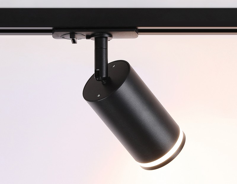 Трековый однофазный светильник со сменной лампой Ambrella Light GL5202 Трековый однофазный светильник со сменной лампой Ambrella Light GL5202
