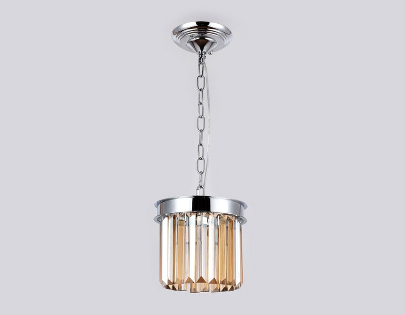 Подвесной светильник с хрусталем Ambrella Light TR5102 Подвесной светильник с хрусталем Ambrella Light TR5102