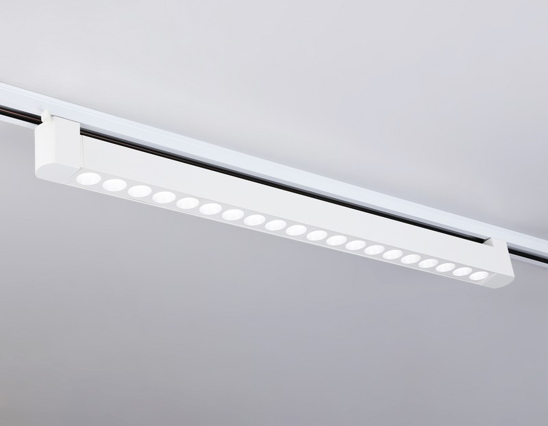 Трековый однофазный светодиодный светильник Ambrella Light GL6718 Трековый однофазный светодиодный светильник Ambrella Light GL6718