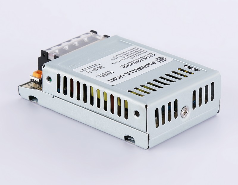 Блок питания для светодиодной ленты 12V 24W 2A IP20 90-260V 79*48*22 GS9501 Ambrella Light GS9501 Блок питания для светодиодной ленты 12V 24W 2A IP20 90-260V 79*48*22 GS9501 Ambrella Light GS9501