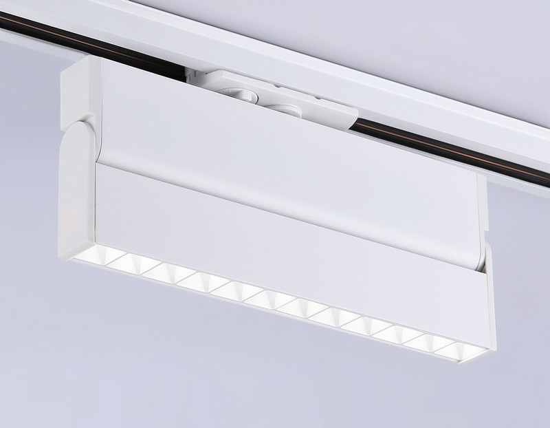 Трековый однофазный светодиодный светильник Ambrella Light GL6816 Трековый однофазный светодиодный светильник Ambrella Light GL6816