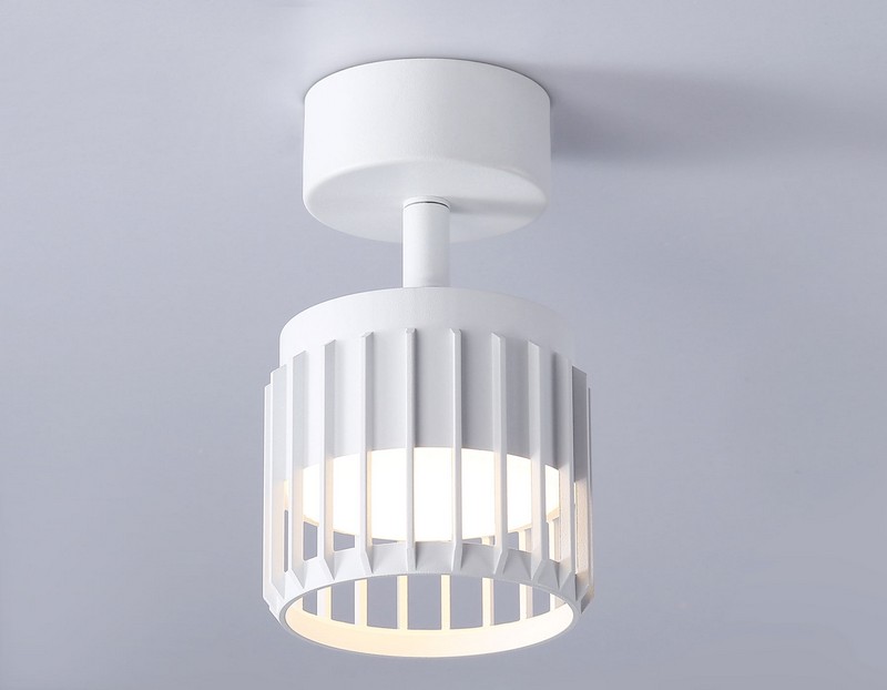 Накладной поворотный спот со сменной лампой GX53 Ambrella Light TN71157 Накладной поворотный спот со сменной лампой GX53 Ambrella Light TN71157