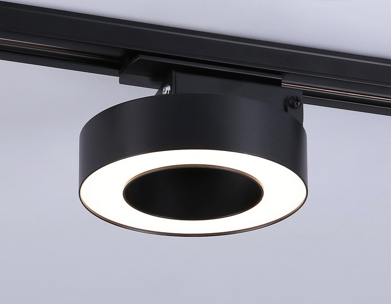 Трековый однофазный светодиодный светильник Ambrella Light GL6868 Трековый однофазный светодиодный светильник Ambrella Light GL6868