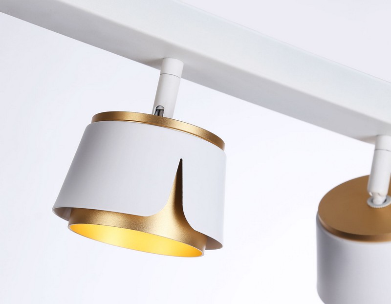 Настенно-потолочный поворотный спот со сменной лампой GX53 Ambrella Light TN71235 Настенно-потолочный поворотный спот со сменной лампой GX53 Ambrella Light TN71235