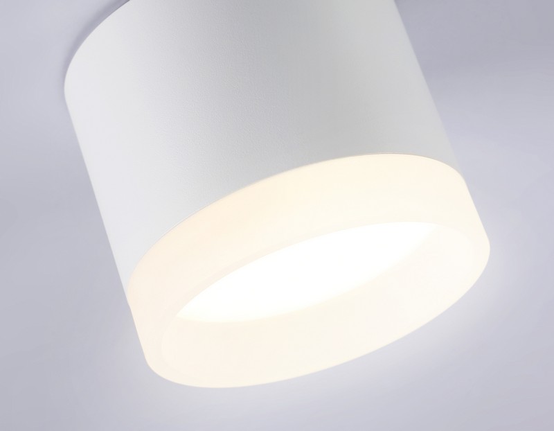Накладной точечный светильник GX53 Ambrella Light TN5365