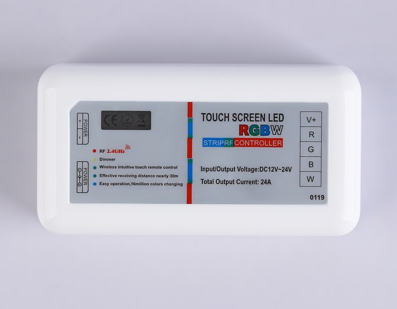 Контроллер для светодиодных лент RGB/RGBW с сенсорным радио пультом 2.4G GS11451 Ambrella Light GS11451 Контроллер для светодиодных лент RGB/RGBW с сенсорным радио пультом 2.4G GS11451 Ambrella Light GS11451