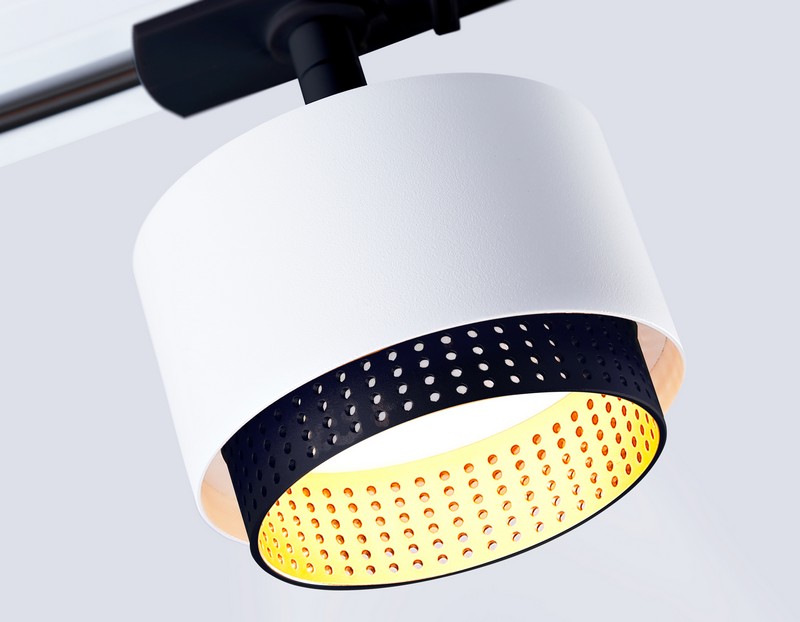 Трековый однофазный светильник со сменной лампой Ambrella Light GL5379 Трековый однофазный светильник со сменной лампой Ambrella Light GL5379