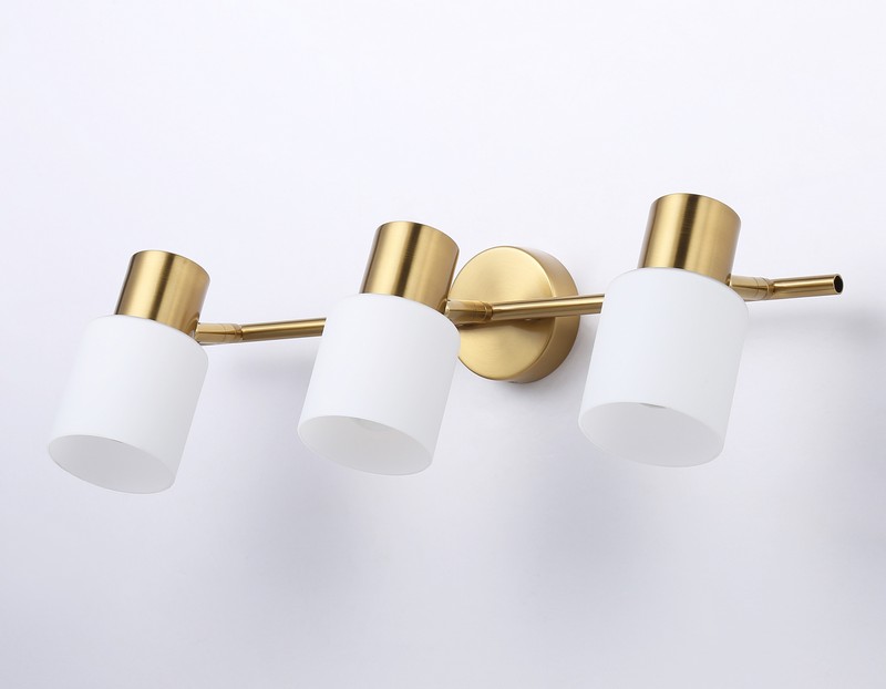 Настенно-потолочный спот Ambrella Light TR3972