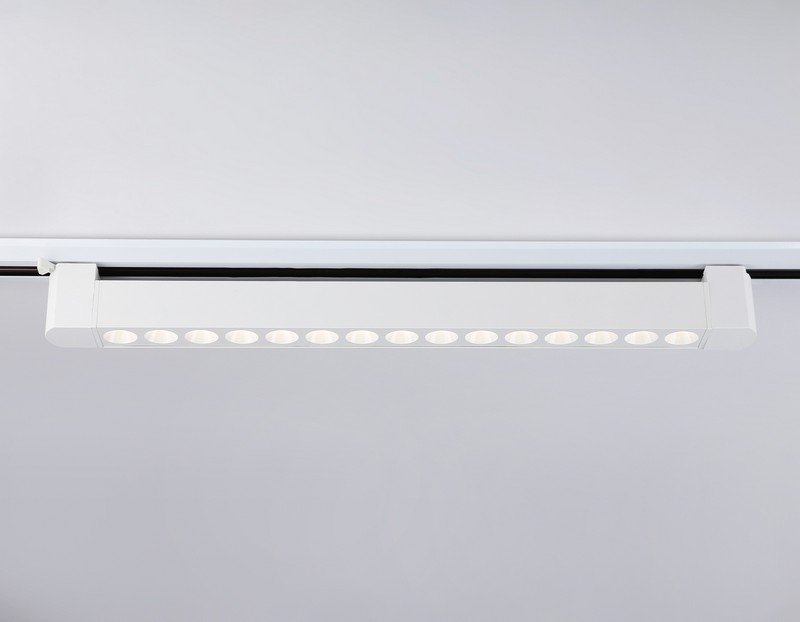 Трековый однофазный светодиодный светильник Ambrella Light GL6712 Трековый однофазный светодиодный светильник Ambrella Light GL6712