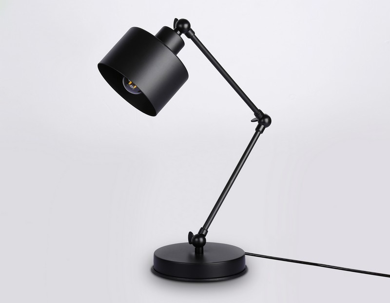 Настольная лампа в стиле лофт Ambrella Light TR8153 Настольная лампа в стиле лофт Ambrella Light TR8153