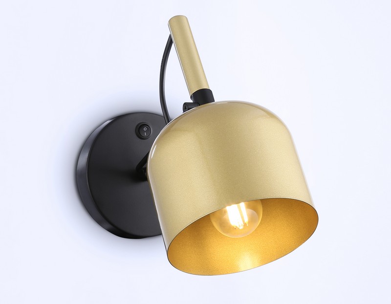 Накладной спот с выключателем Ambrella Light TR97102 Накладной спот с выключателем Ambrella Light TR97102