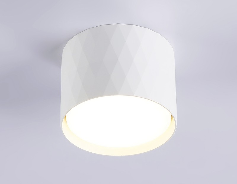 Накладной точечный светильник GX53 Ambrella Light TN5358