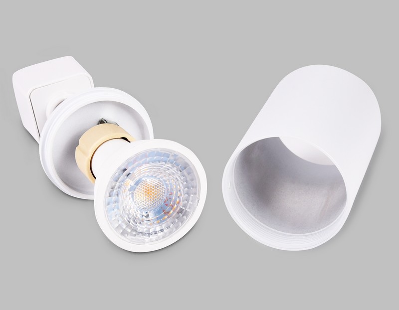 Трековый однофазный светильник со сменной лампой Ambrella Light GL5121 Трековый однофазный светильник со сменной лампой Ambrella Light GL5121