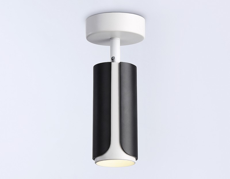 Накладной поворотный спот со сменной лампой GU10 Ambrella Light TN51594 Накладной поворотный спот со сменной лампой GU10 Ambrella Light TN51594
