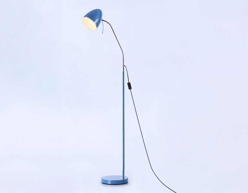Светильник напольный с выключателем на проводе Ambrella Light TR97691 Светильник напольный с выключателем на проводе Ambrella Light TR97691
