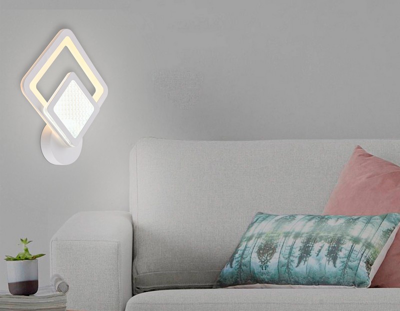 Настенный светодиодный светильник Ambrella Light FA4284 Настенный светодиодный светильник Ambrella Light FA4284