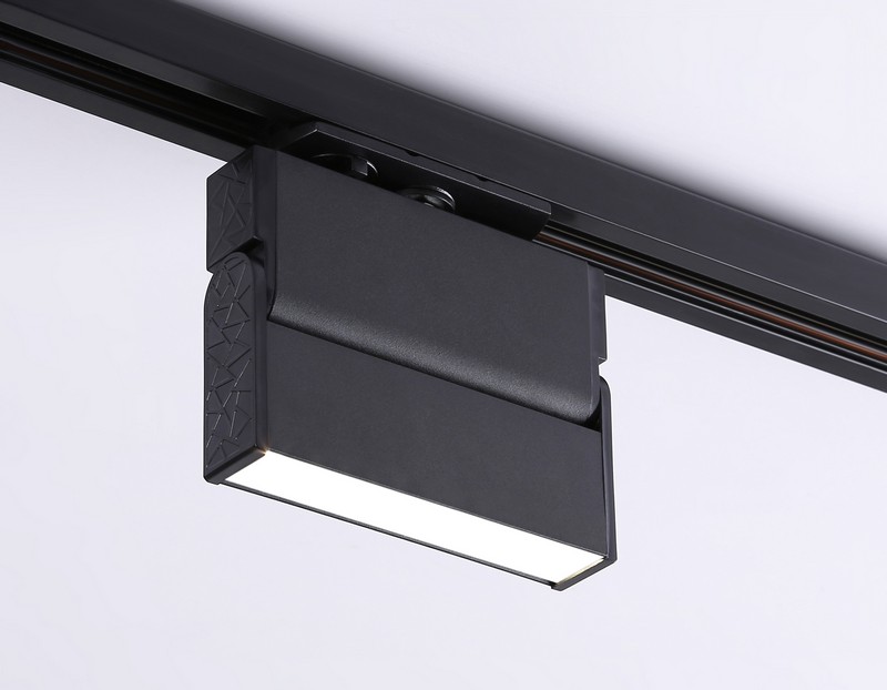 Трековый однофазный светодиодный светильник Ambrella Light GL6803