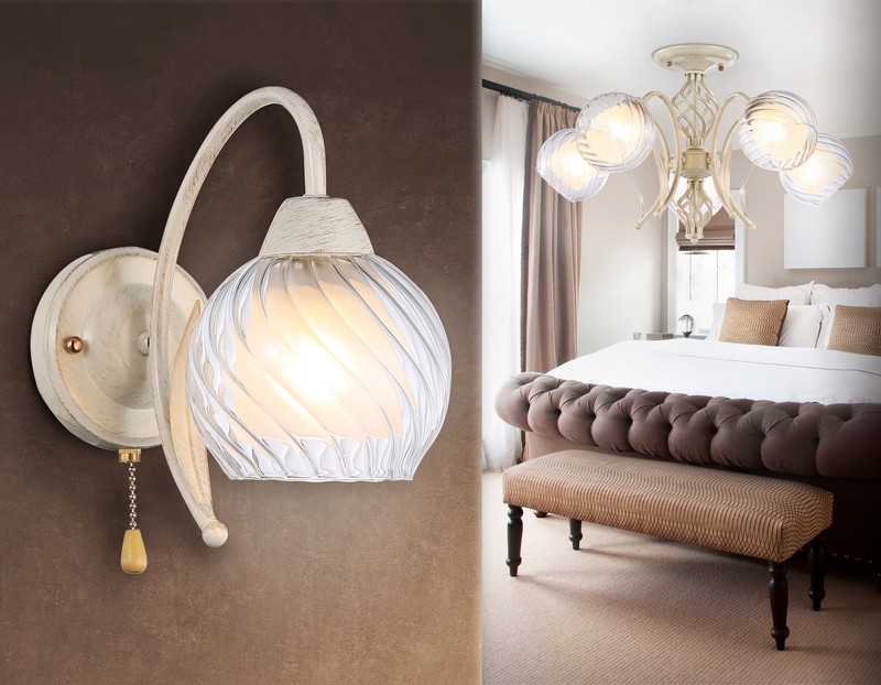 Настенный светильник Ambrella Light TR3074 Настенный светильник Ambrella Light TR3074