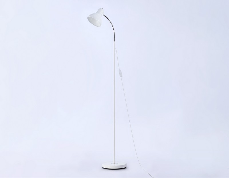 Светильник напольный с выключателем на проводе Ambrella Light TR97655
