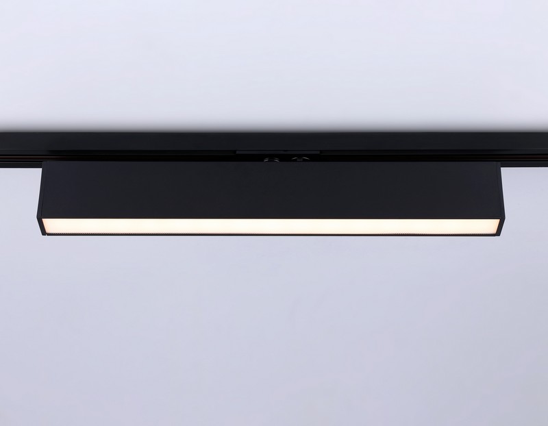 Трековый однофазный светодиодный светильник Ambrella Light GL6775