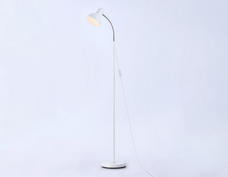 Светильник напольный с выключателем на проводе Ambrella Light TR97655