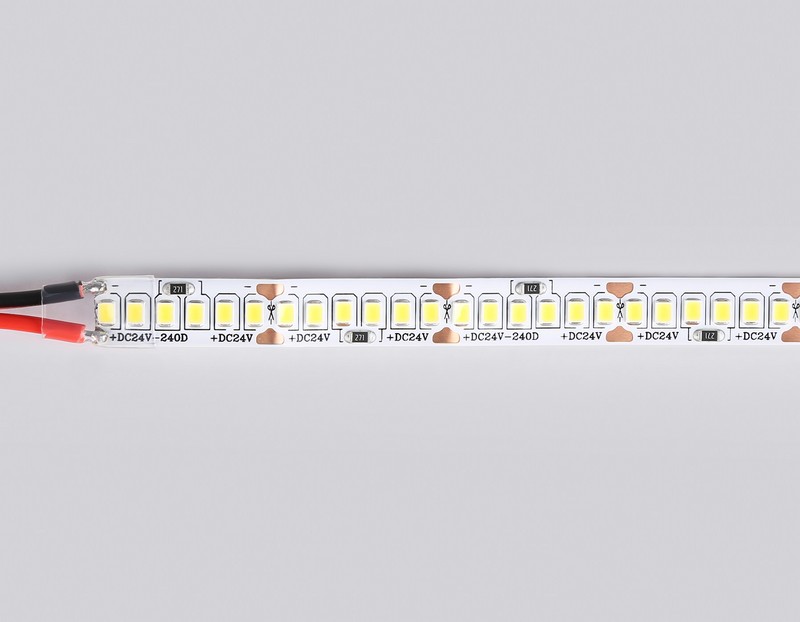 Светодиодная лента Ambrella Light GS3502 2835 240Led /22W m/ 24V IP20 4500K 5m Ambrella Light GS3502 Светодиодная лента Ambrella Light GS3502 2835 240Led /22W m/ 24V IP20 4500K 5m Ambrella Light GS3502