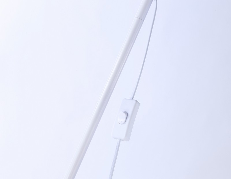 Светильник напольный с выключателем на проводе Ambrella Light TR97612 Светильник напольный с выключателем на проводе Ambrella Light TR97612