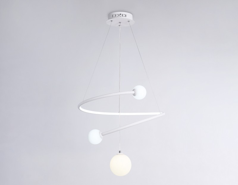 Подвесной светодиодный светильник с пультом управления Ambrella Light FL66299 Подвесной светодиодный светильник с пультом управления Ambrella Light FL66299