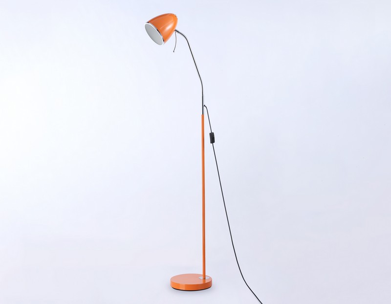 Светильник напольный с выключателем на проводе Ambrella Light TR97689 Светильник напольный с выключателем на проводе Ambrella Light TR97689
