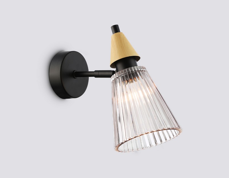 Настенный светильник Ambrella Light LH58118