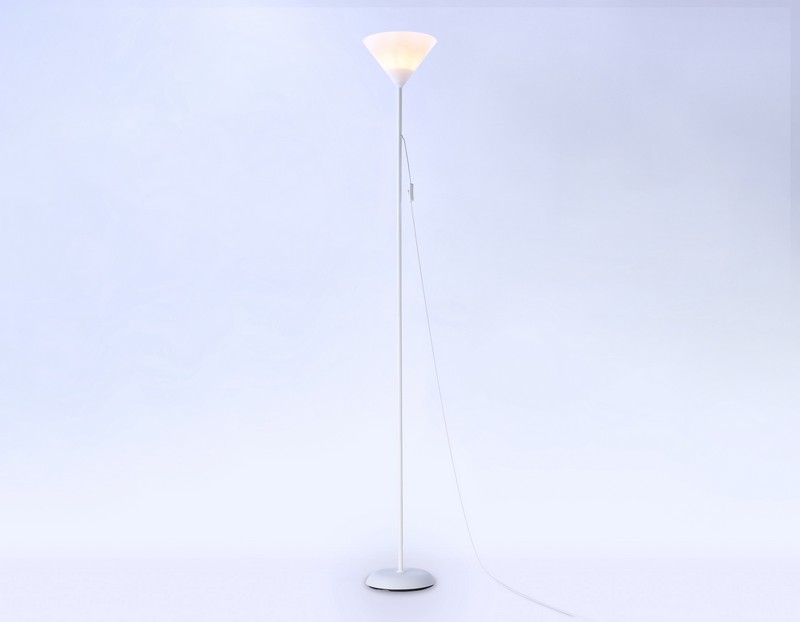 Светильник напольный с выключателем на проводе Ambrella Light TR97612 Светильник напольный с выключателем на проводе Ambrella Light TR97612