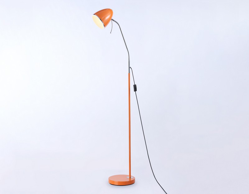 Светильник напольный с выключателем на проводе Ambrella Light TR97689 Светильник напольный с выключателем на проводе Ambrella Light TR97689