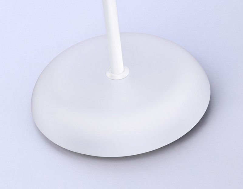 Светильник напольный с выключателем на проводе Ambrella Light TR97612 Светильник напольный с выключателем на проводе Ambrella Light TR97612