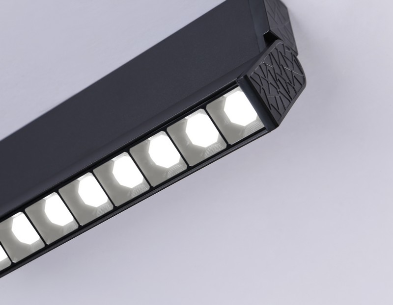 Настенно-потолочный светодиодный светильник Ambrella Light TA1829 Настенно-потолочный светодиодный светильник Ambrella Light TA1829